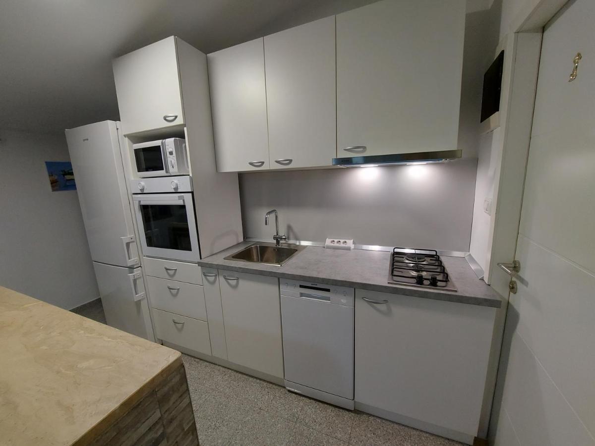 Apartman Ana Štinjan Exterior foto